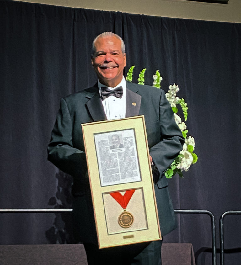 Rey Almodovar inducted into the State of Alabama Engineering Hall of Fame